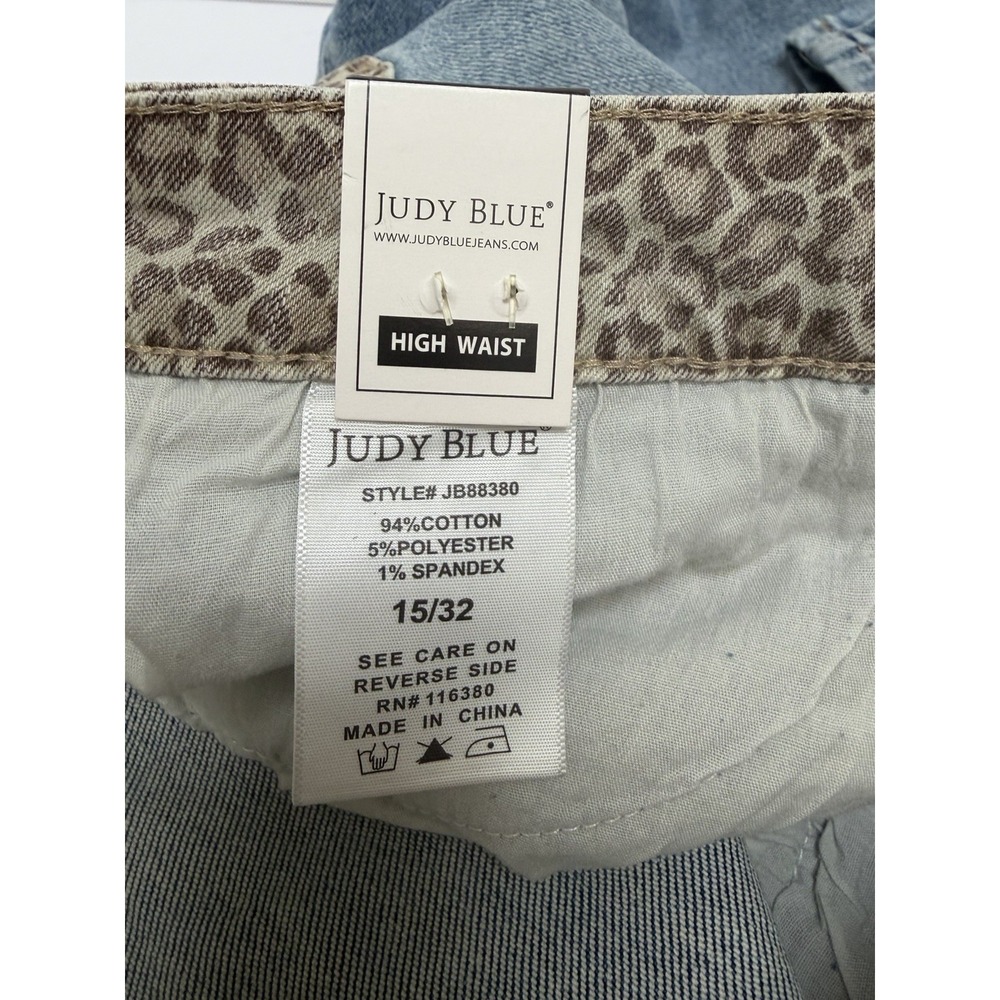 JUDY BLUE NWT Hi-Rise Cheetah Camo Slim Jean sz 15/32 Style 88380 Minor Distress - Picture 4 of 9